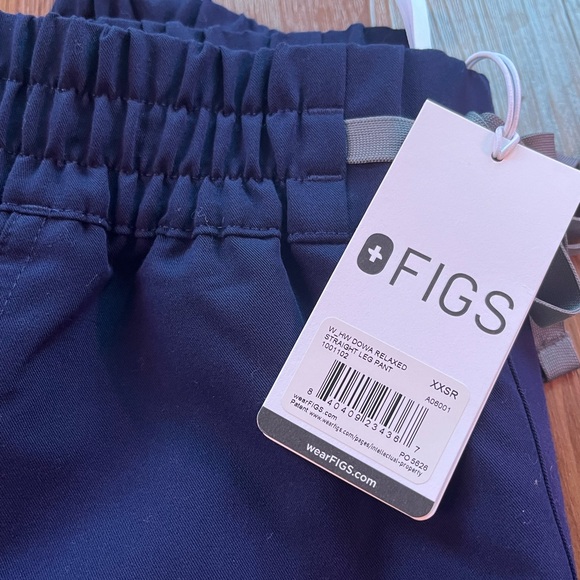NWT Figs High Waisted Dowa Scrub Pants - Picture 3 of 4